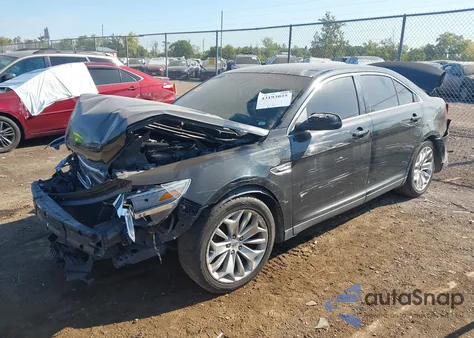 2013 Ford Taurus Limited z USA, uszkodzony, nr VIN 1FAHP2F81DG138446